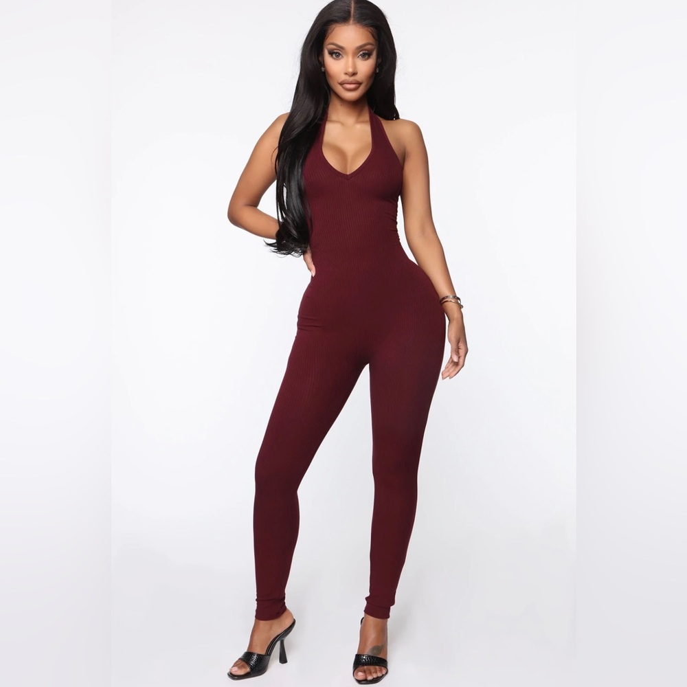 FASHION NOVA Standing Tall Ribbed Jumpsuit - Burgundy Size Large